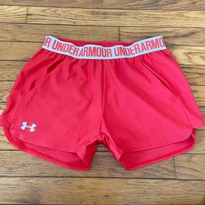 Under Armor Red Shorts M Athletic